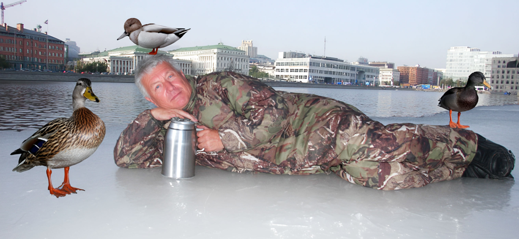 Что взять для выхода на лед озера и реки: 8 инструментов и вещей