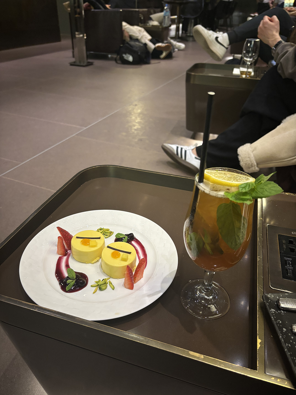 Подарок в бизнес-зале