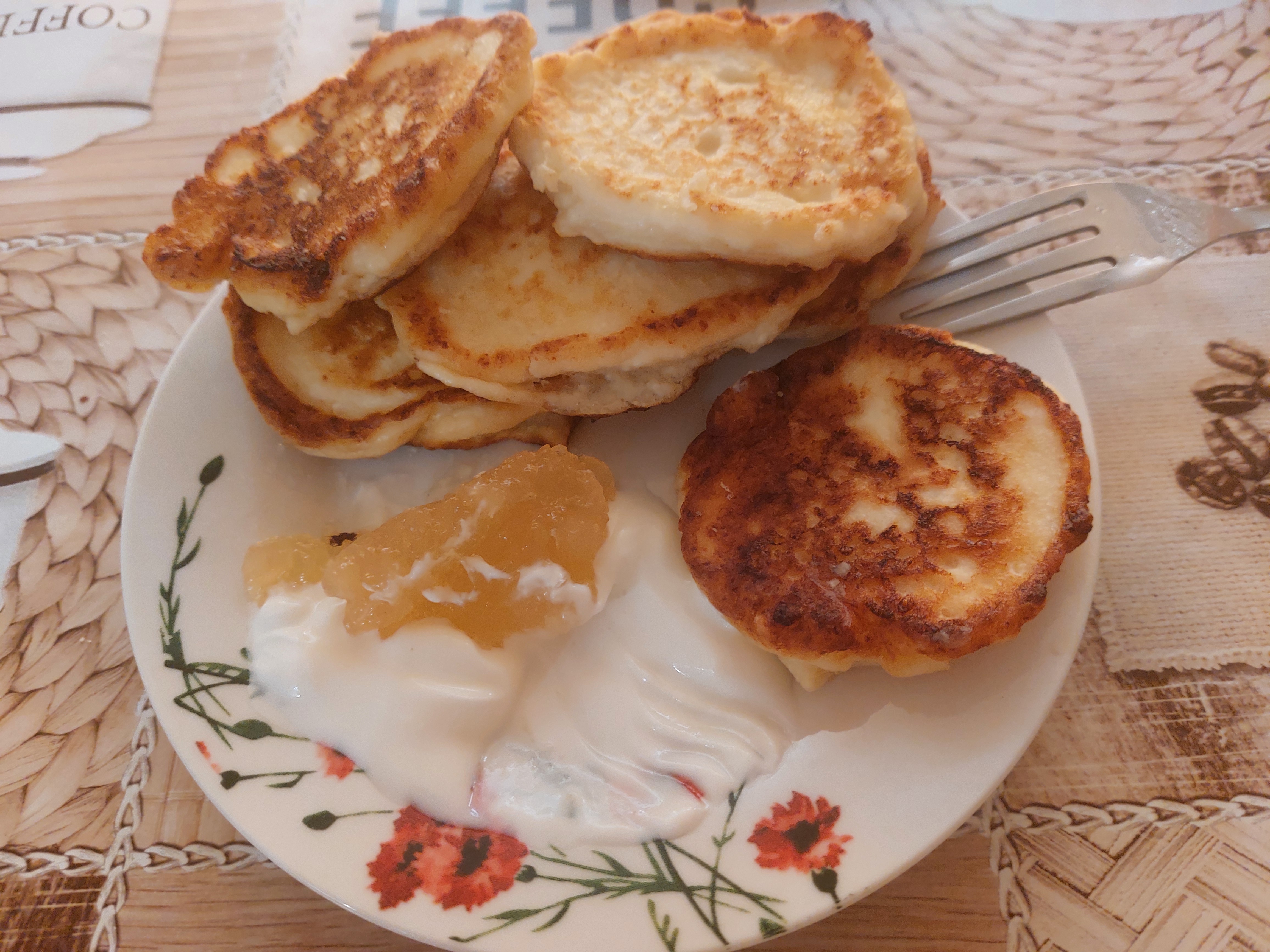 Сырники из местного творога