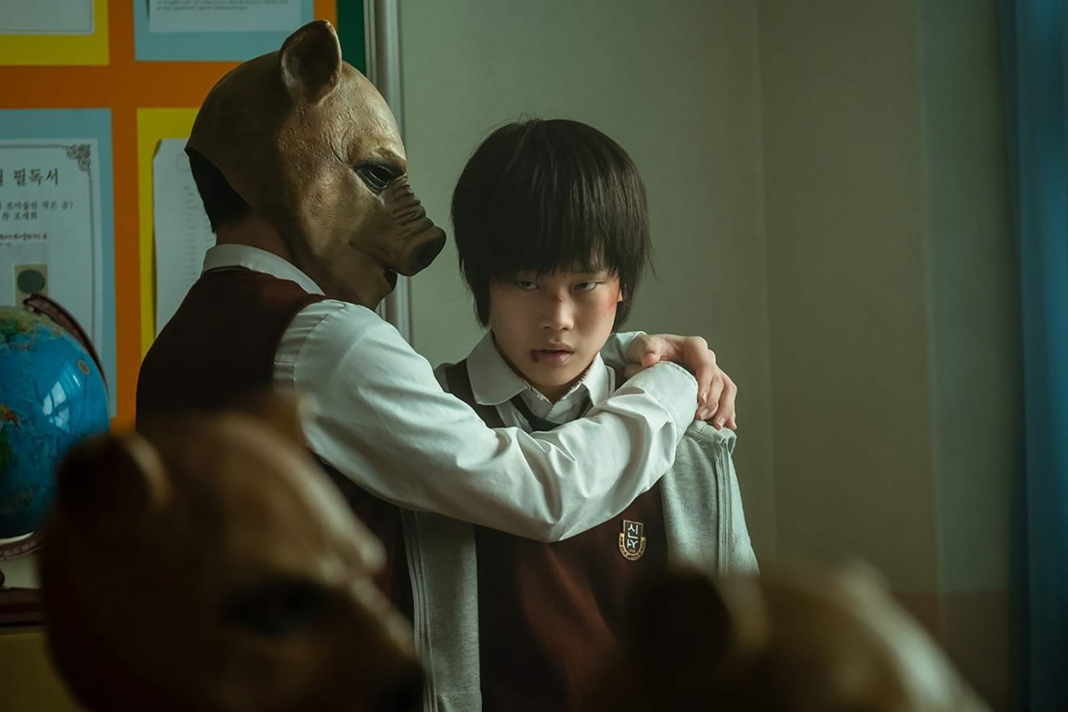 Сериал в очередной раз доказывает, что подростки могут быть более жестокими, чем взрослые. © TVING