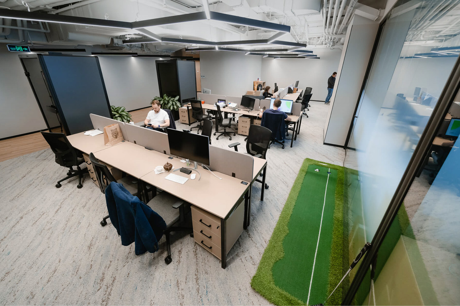 Общая рабочая зона в Worknation. Источник: worknation.ru