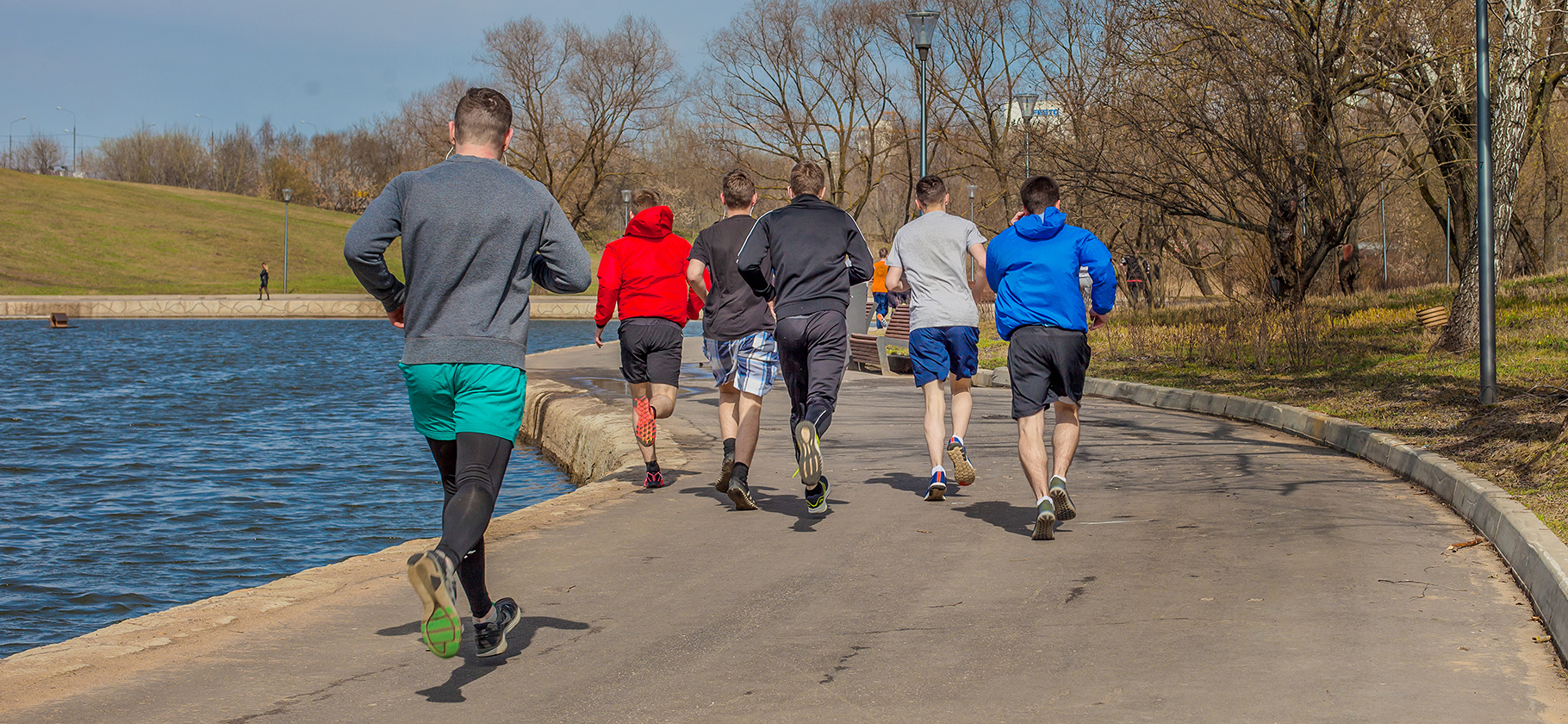 С 1 апреля в Москве начнут проводить бесплатные трени­ровки по бегу