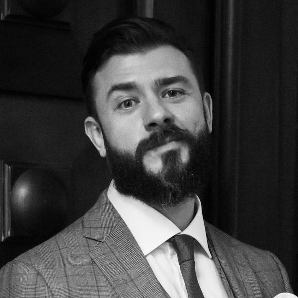 Никита Апаликов 
