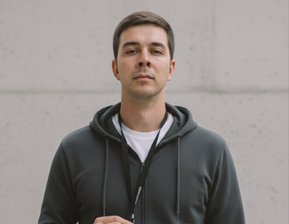 Александр Манжула 