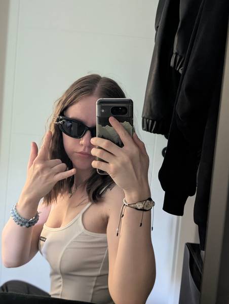 Toya_Melri 