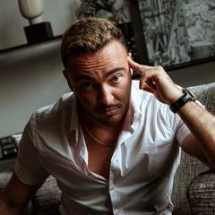 Константин Сахнов 