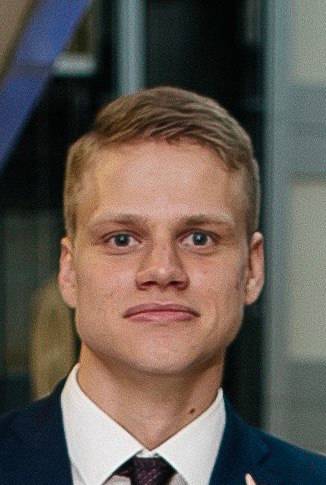 Константин Волощук 