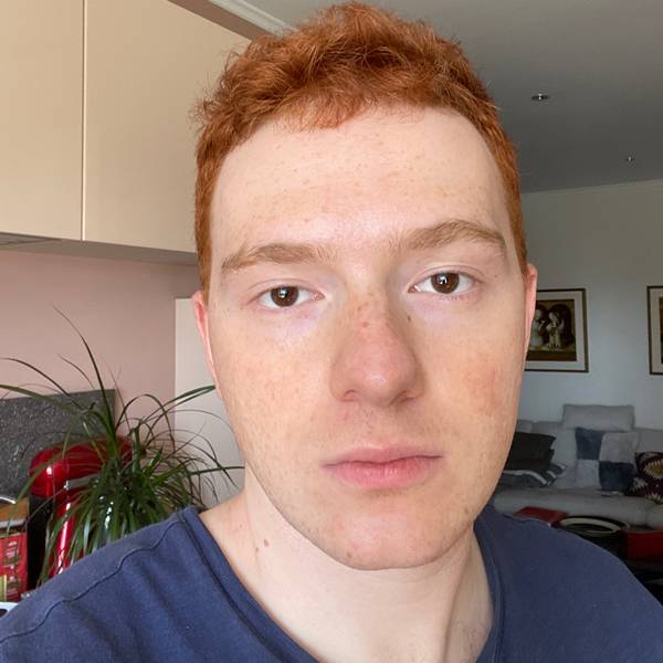 Денис Караваев 