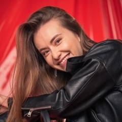 Алсу Шакирова 