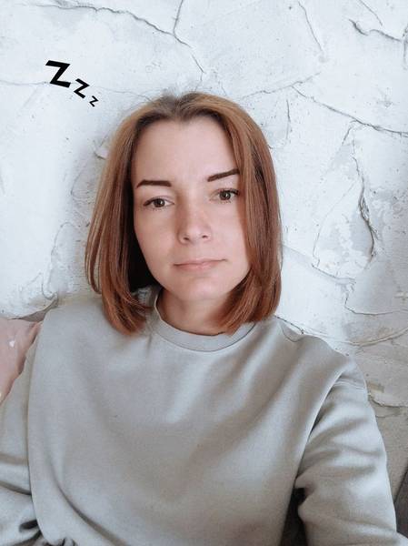 Надежда Костова 