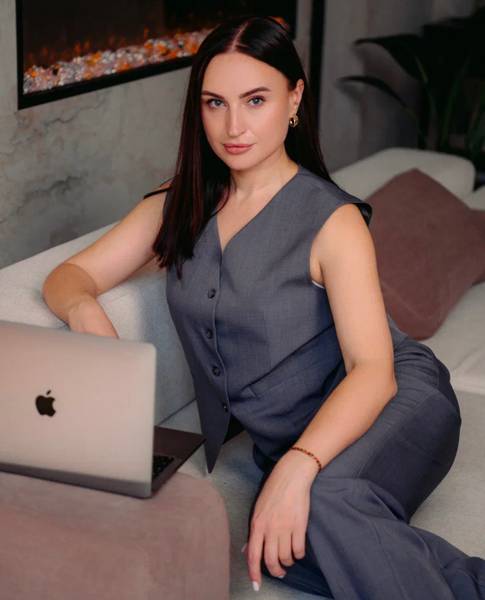 Кристина Самсонова 