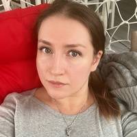 Анастасия Комарова 