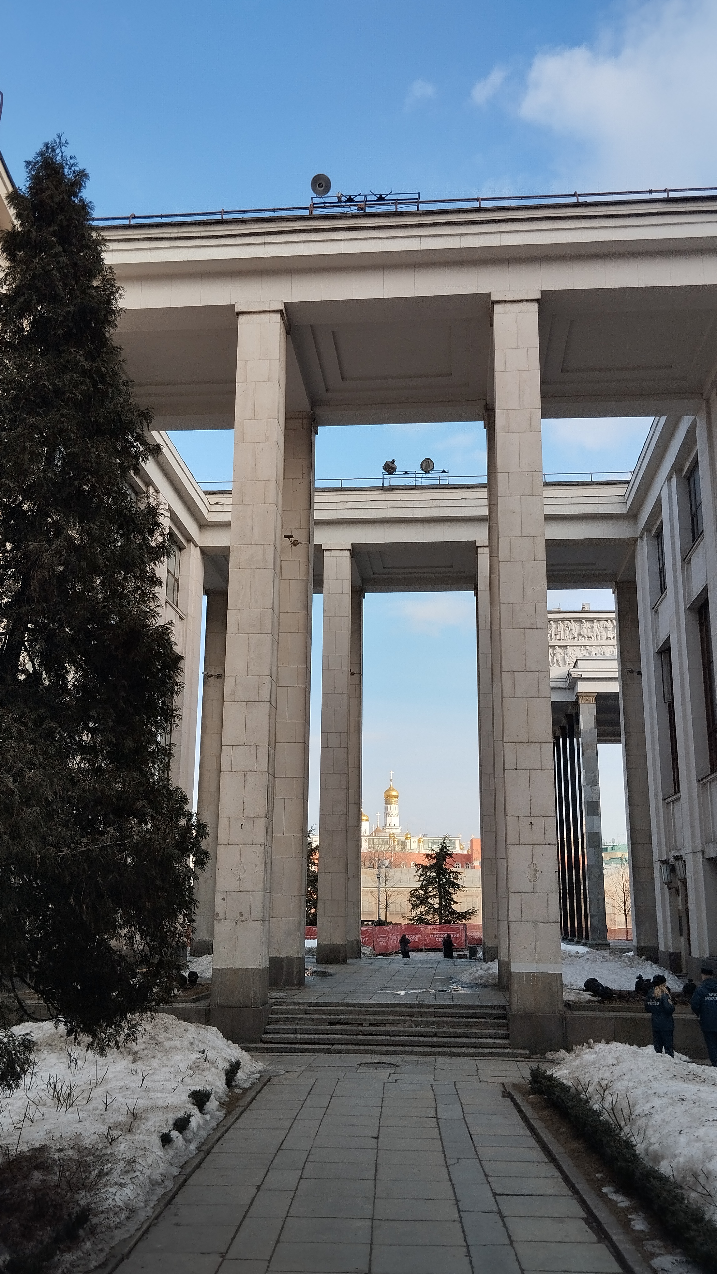 Рекомендую Российскую государственную библиотеку в Москве