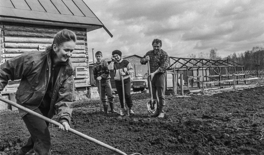 Как я жил в Камышине в «лихие» 90-е и что помню об экономике страны и бюджете семьи