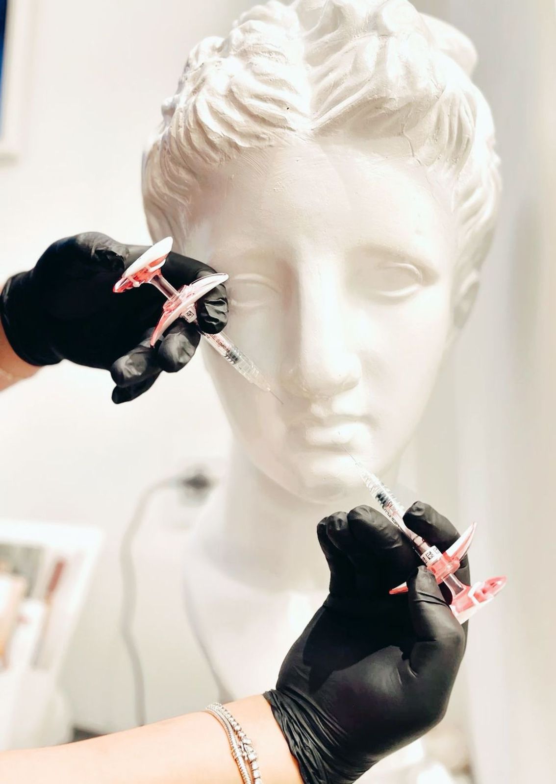 Почему экономия в косметологии часто обходится дороже