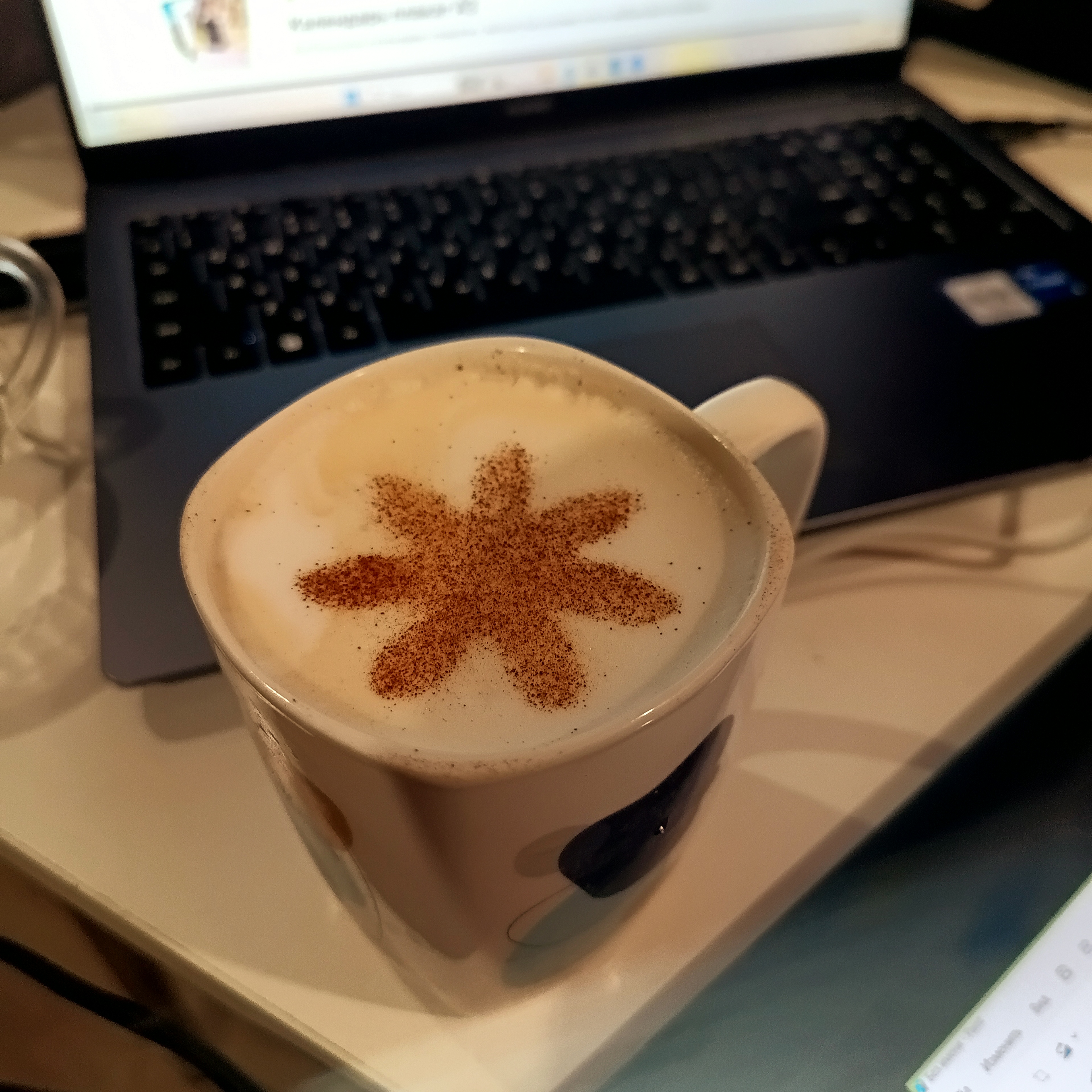 Один день из жизни мамы, совмещающей воспитание четырех детей, работу и хобби