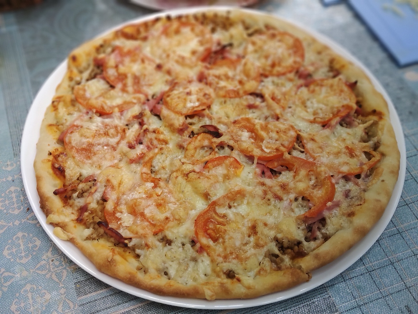 Мой рецепт: домашняя пицца в духовке за 300 ₽