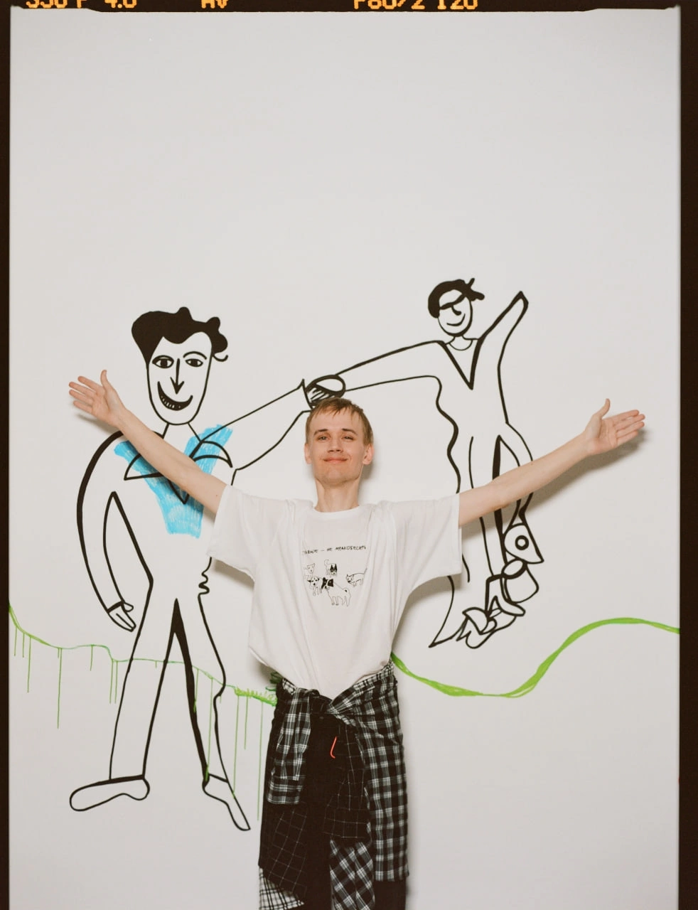 10 ярких коллабораций фонда «Антон тут рядом»: диваны, муравьеды и пиво