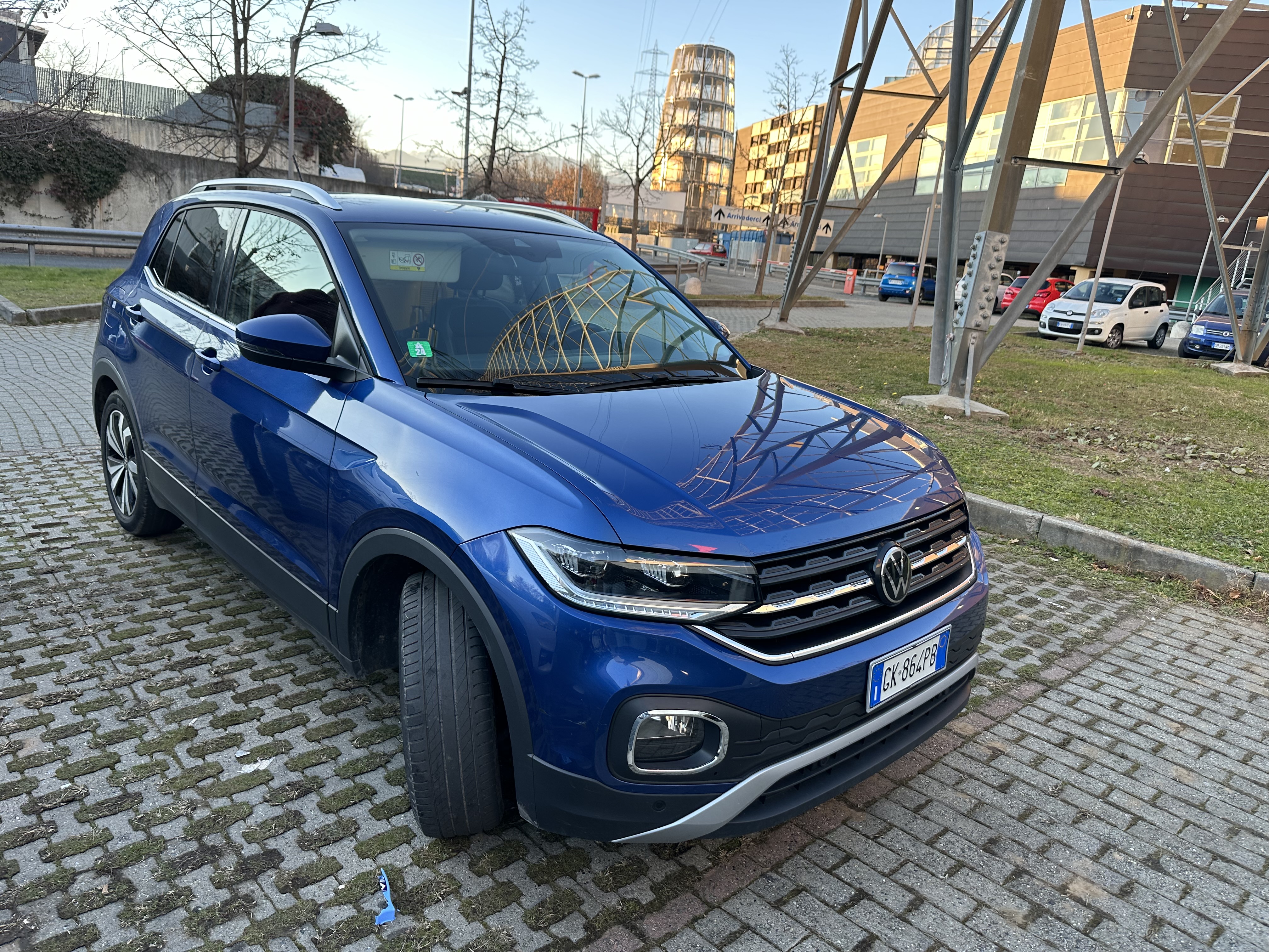 Мы арендовали в Италии Volkswagen T-Cross на 15 дней за 150 евро