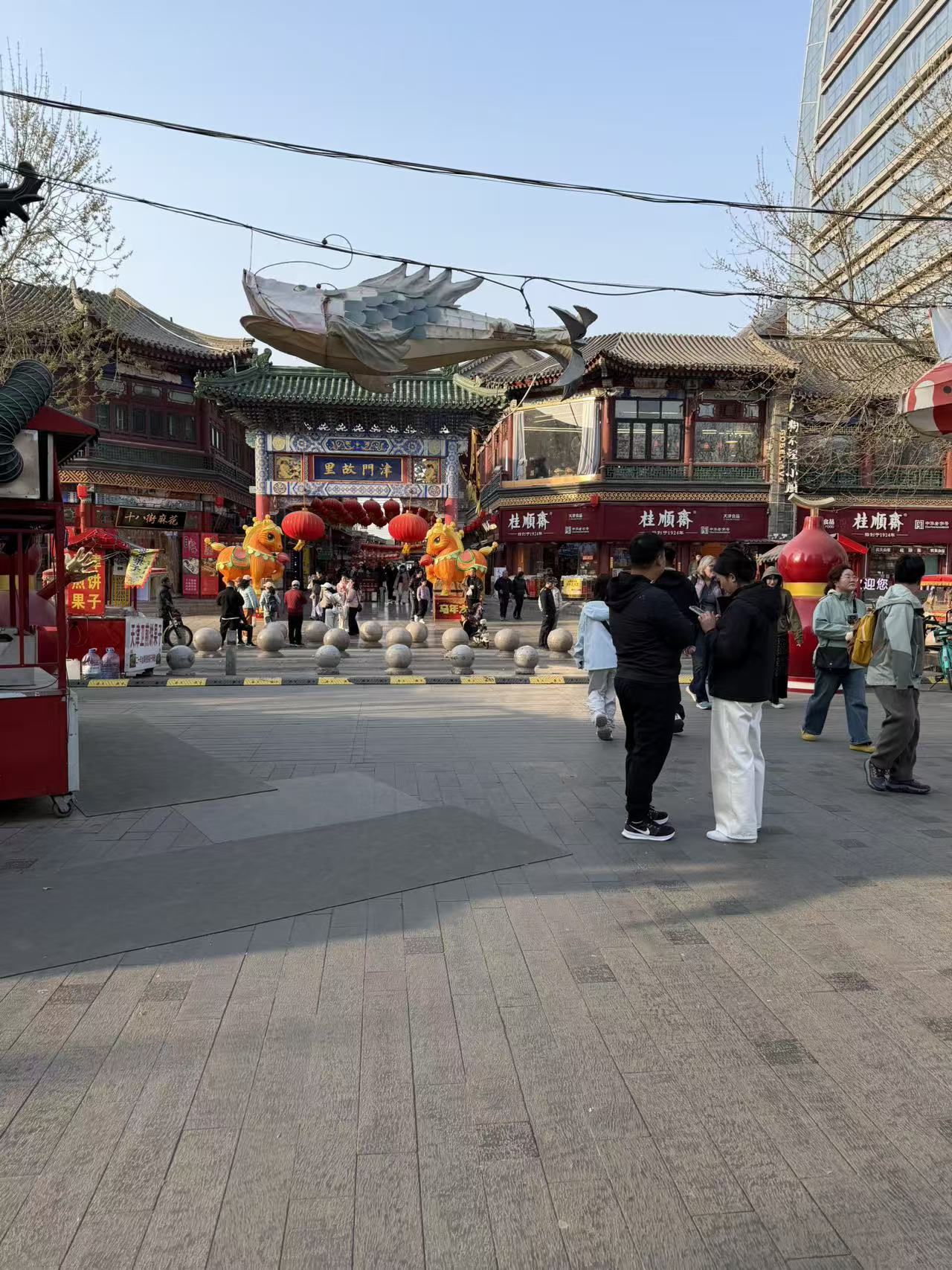 «Будто приехала из средневековья»: как я съездила в Китай только с наличными юанями