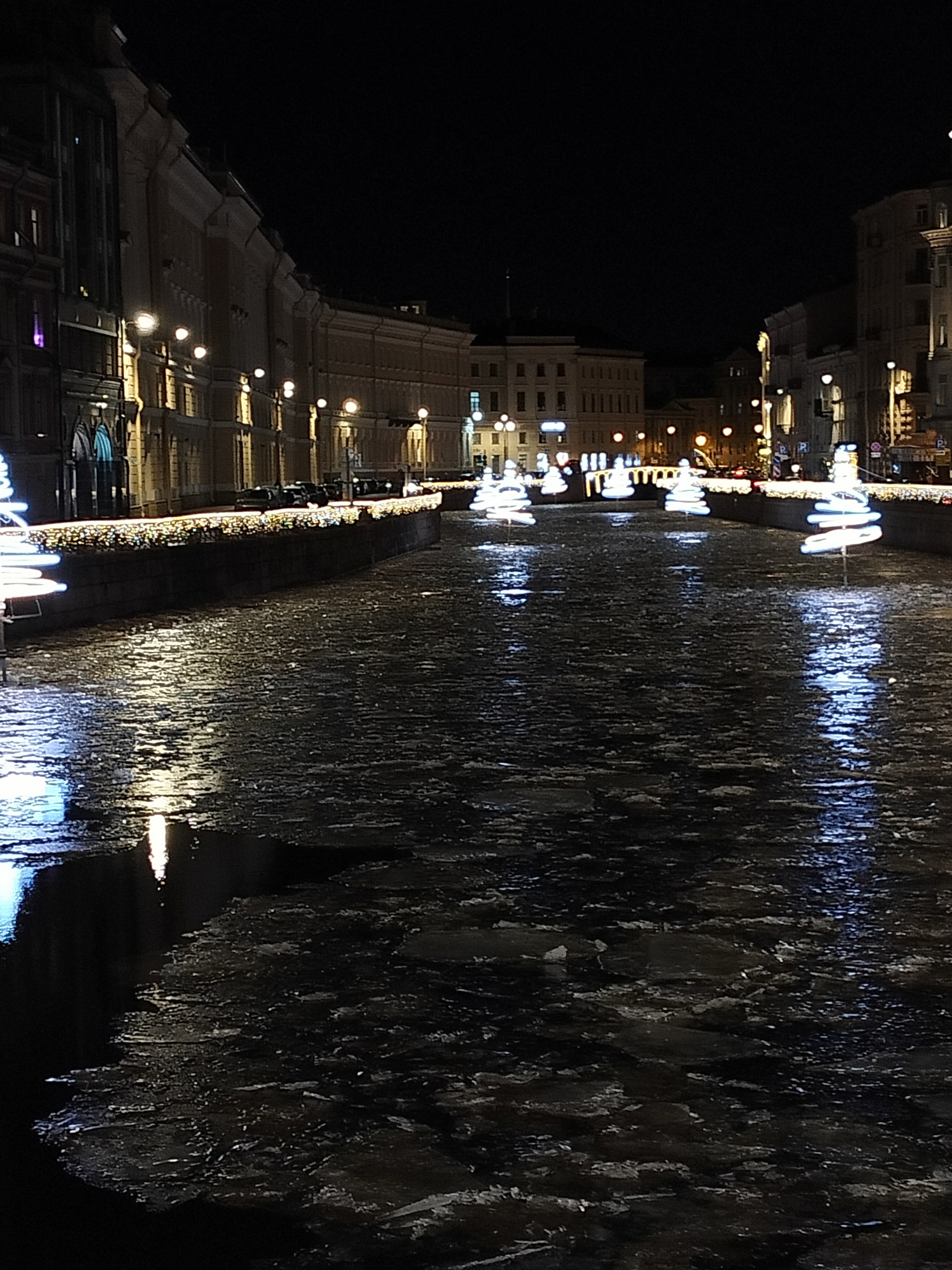 Новая работа, аэройога и колонка с Алисой: мои итоги 2025 года