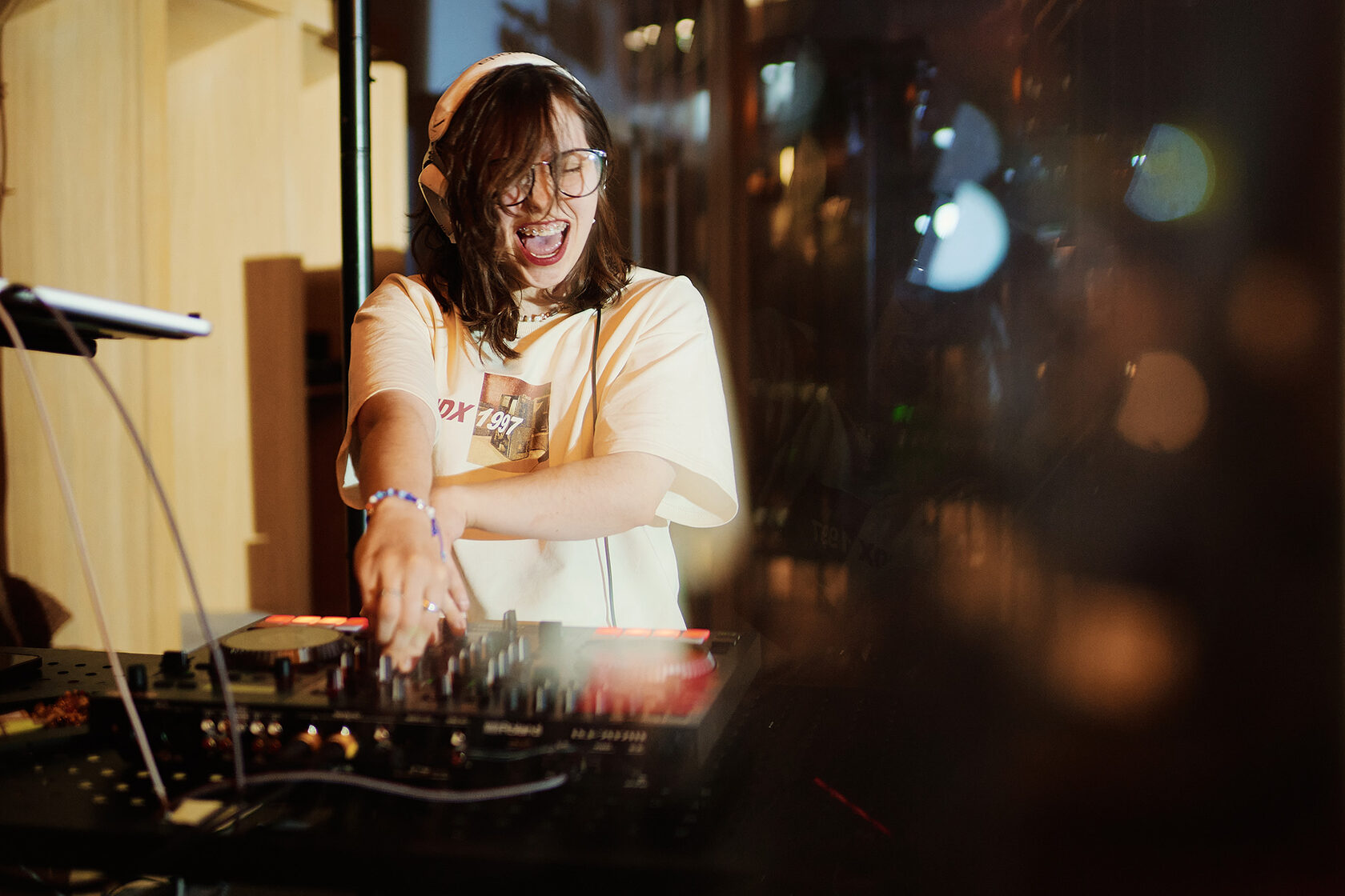 Бесконечная вечеринка с доходом больше 3 миллионов в год: я работаю ивент-диджеем