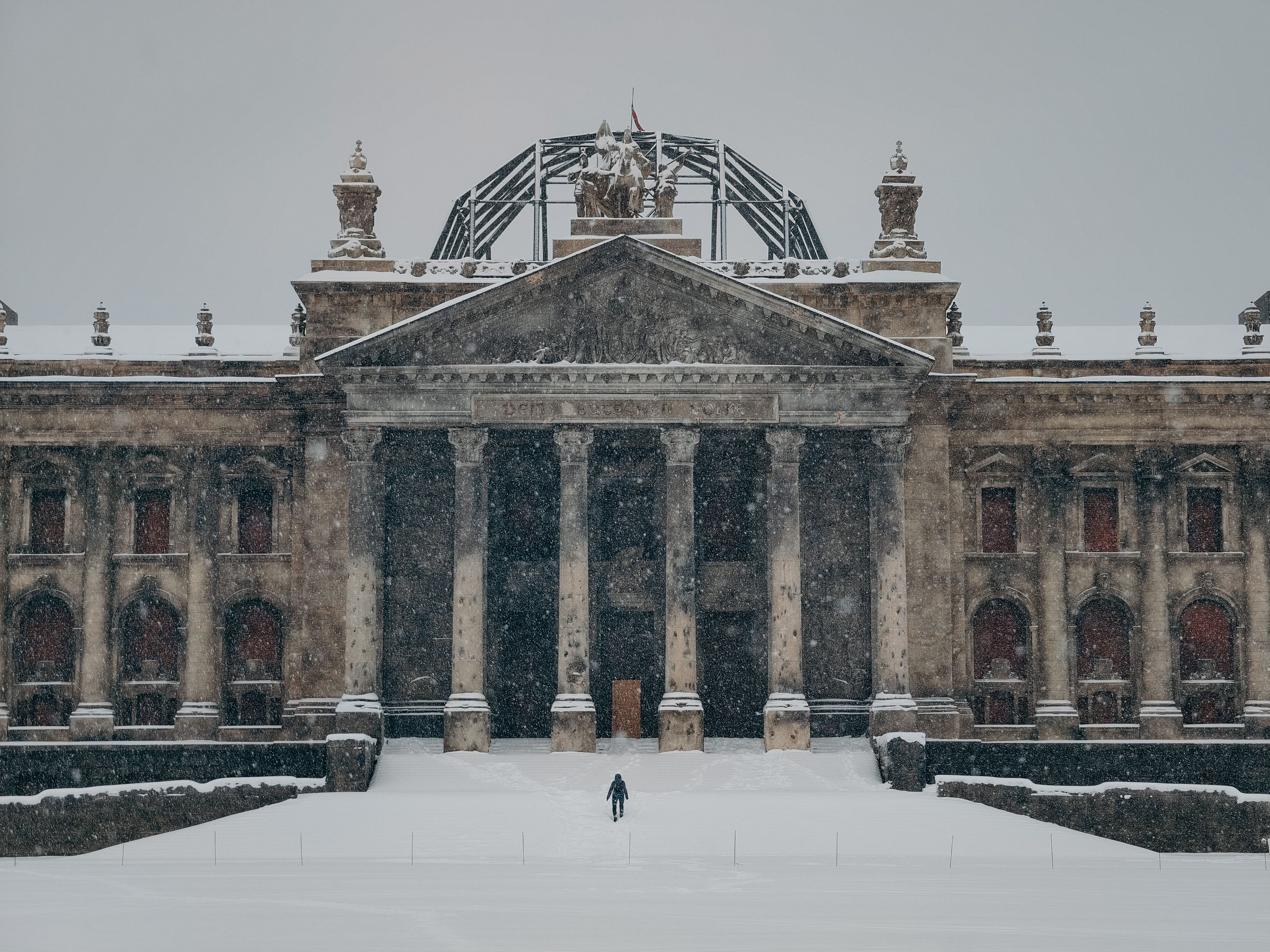 Мобильное фото: Третий рейх в Подмосковье