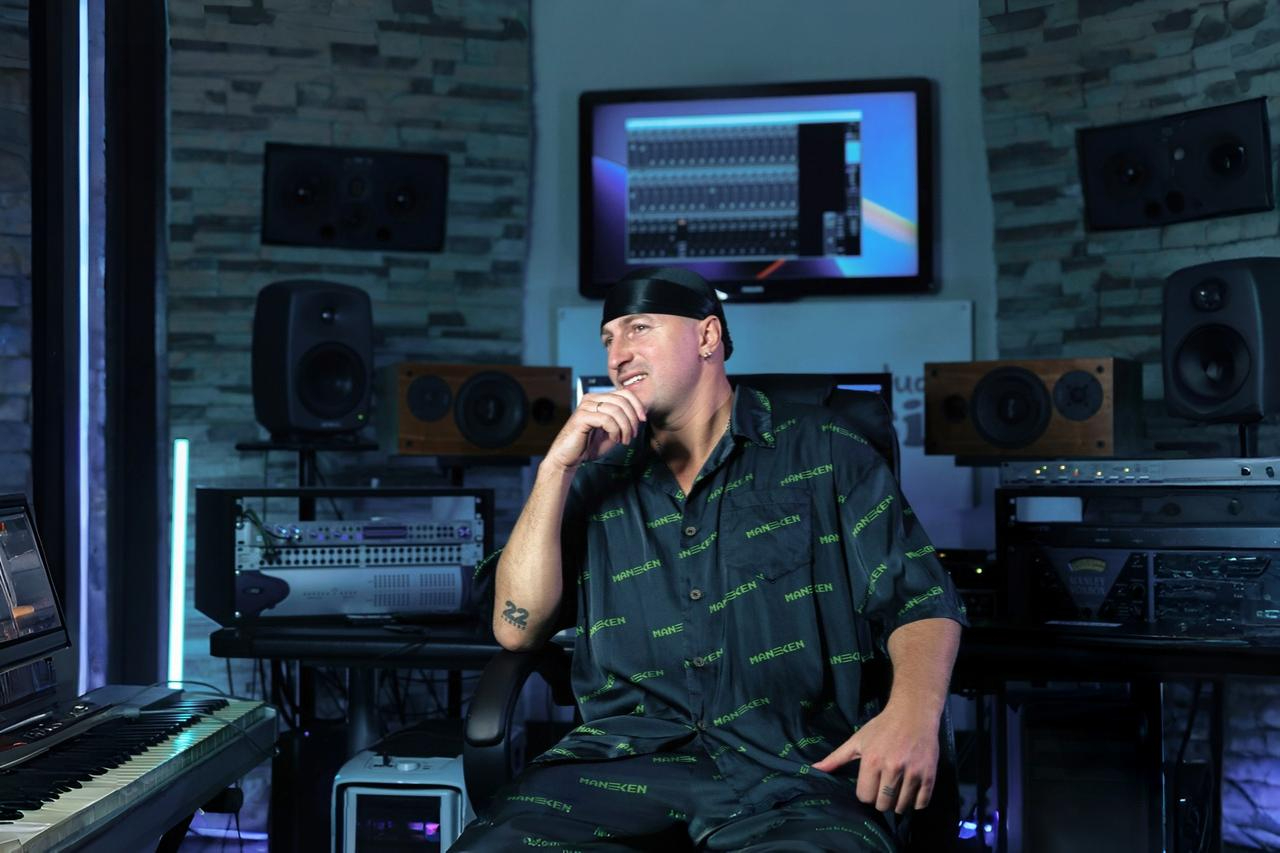 Почему музыканты выбирают профессиональную студию звукозаписи