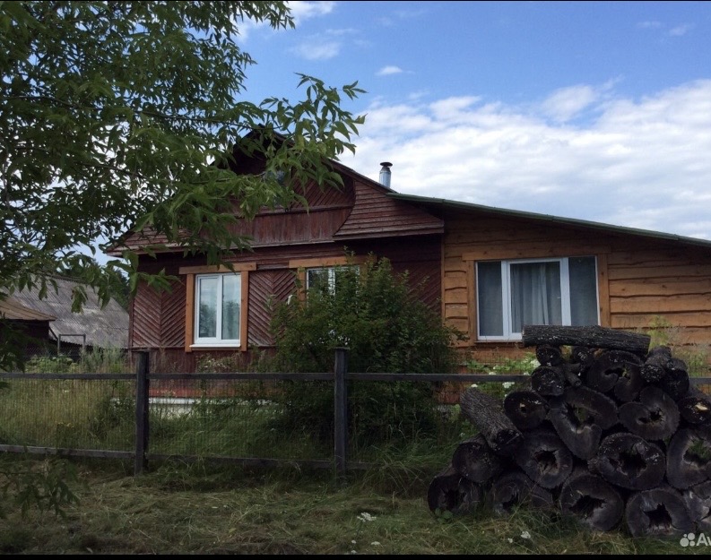 Стоит ли увольняться с работы библиотекаря в 58 лет, если есть пенсия и пассивный доход?