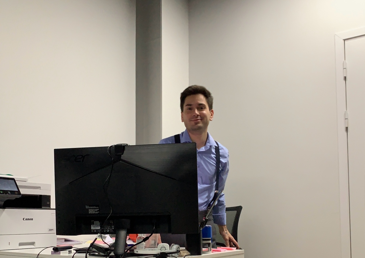 «Все сотрудники уволились»: первый рабочий день управляющего менеджера