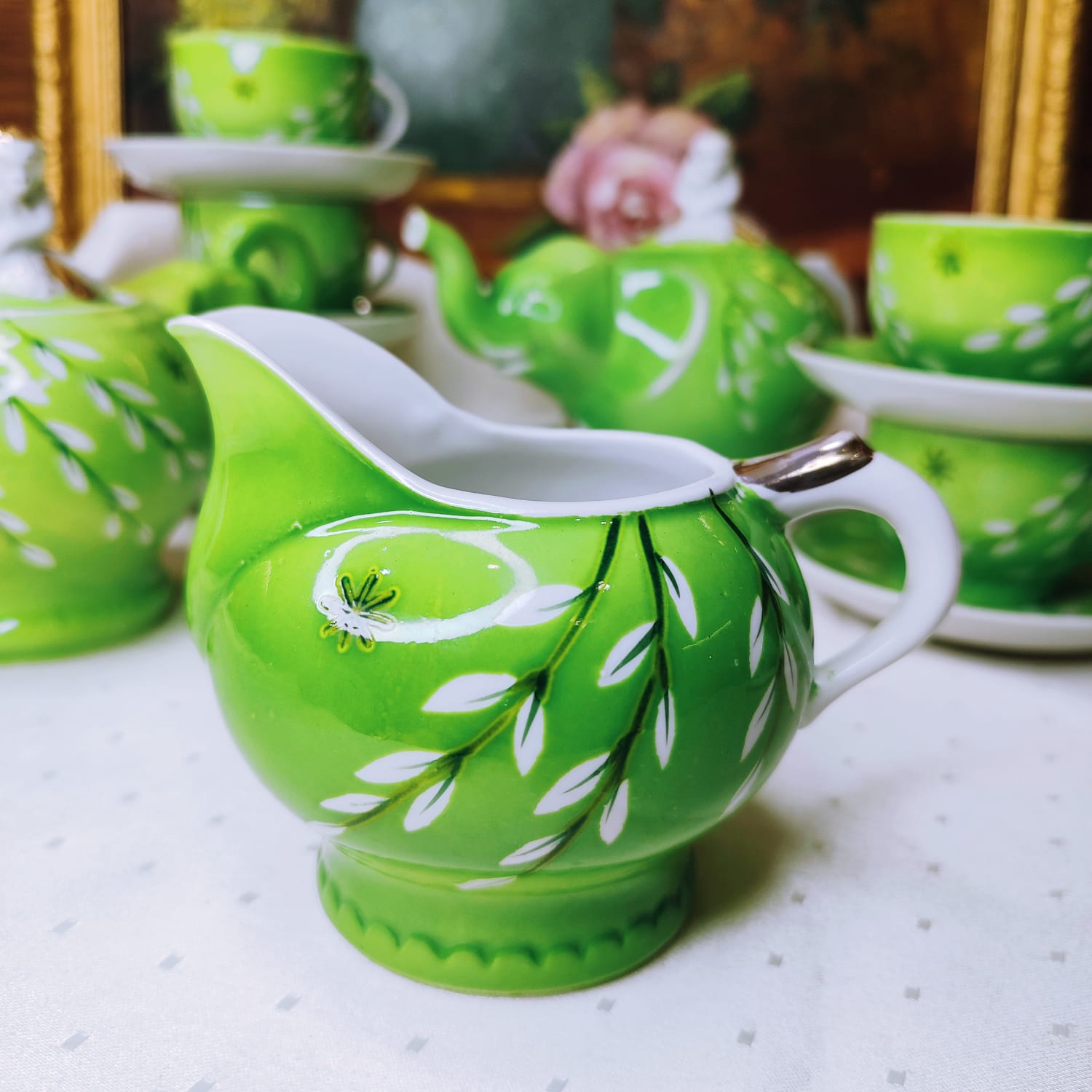 Моя любимая посуда: винтажный детский сервиз «Слоник»