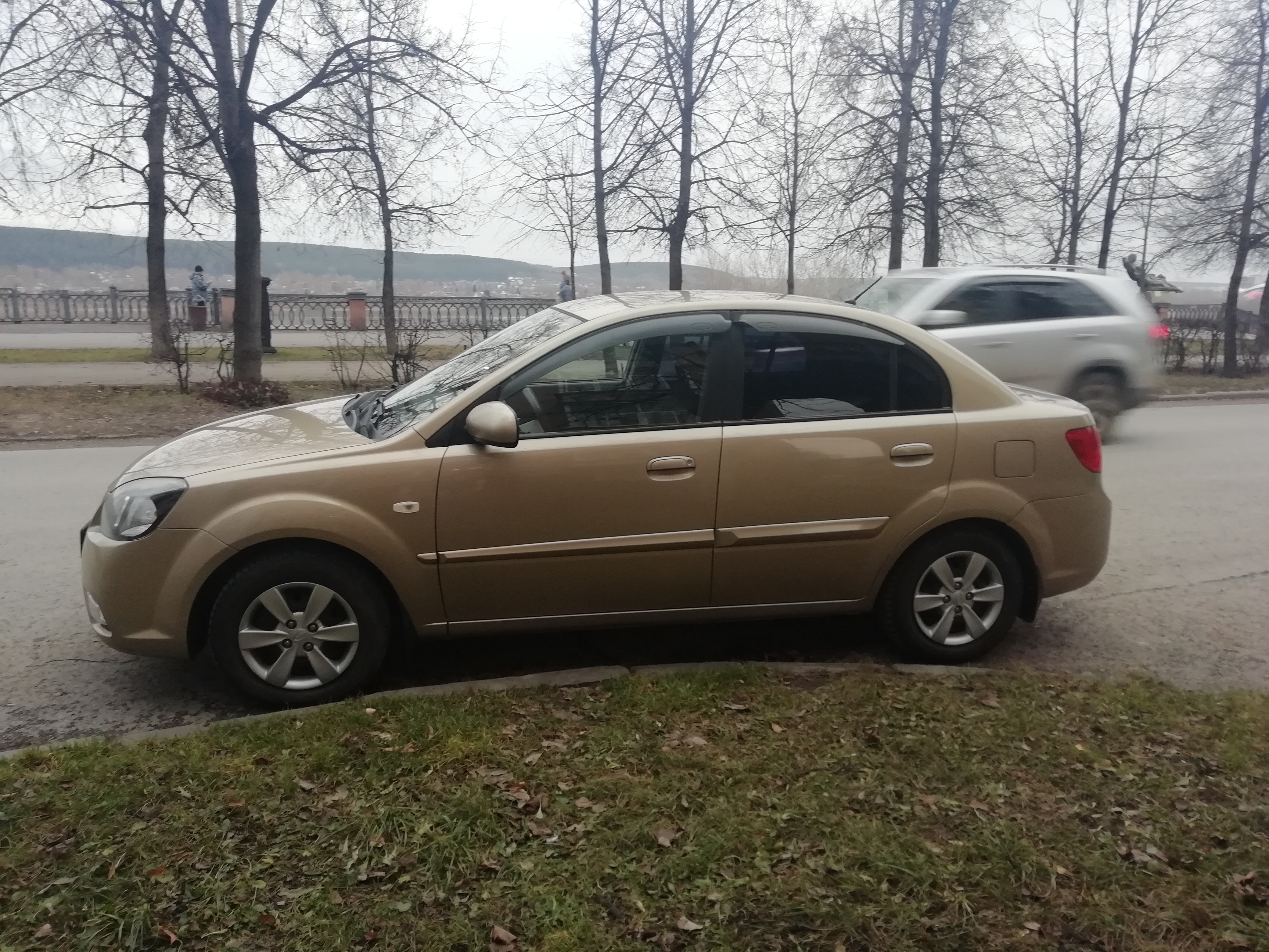Я ездил на Kia Rio шесть лет и потратил на бензин 318 351 ₽, а на прочее обслуживание 260 830 ₽