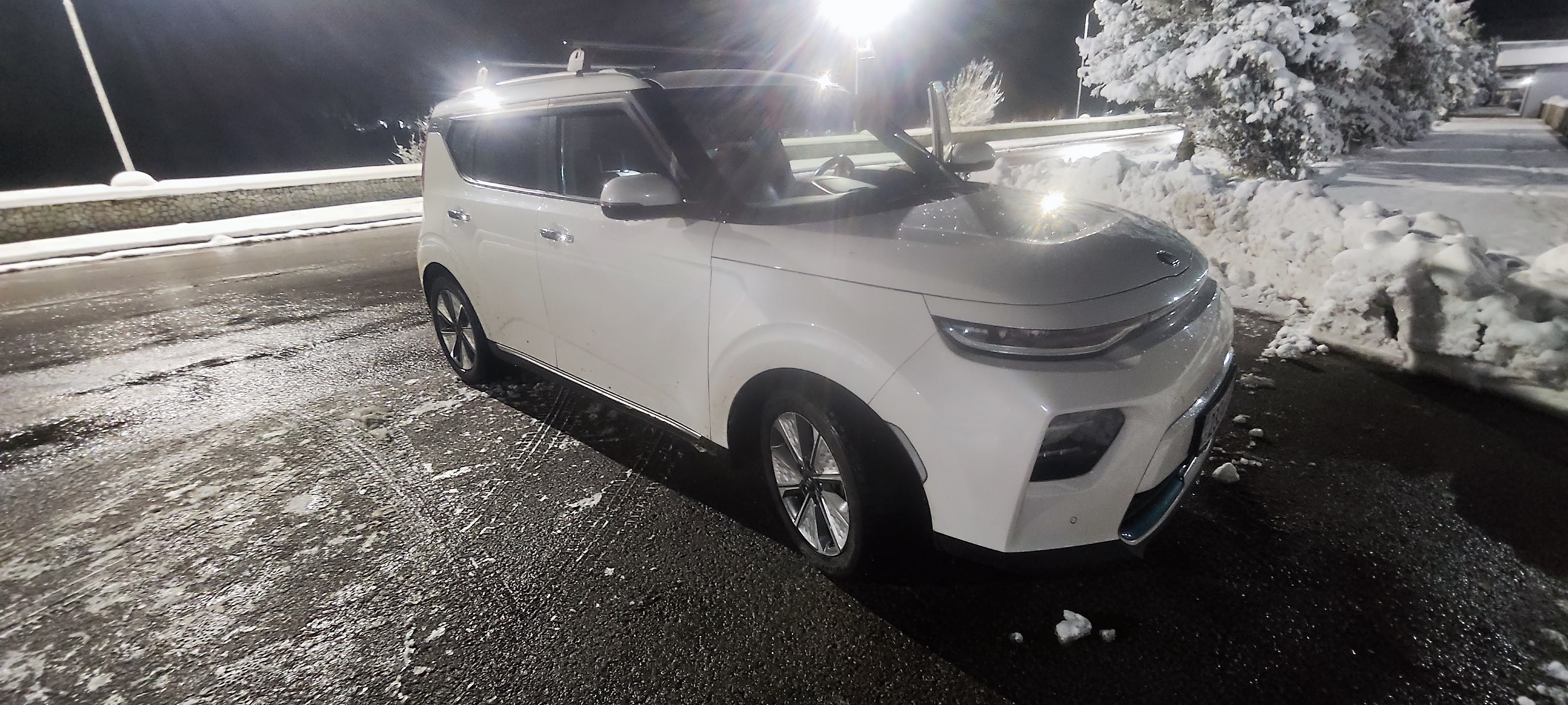 Я езжу на электромобиле Kia Soul 64 kWh с 2021 года