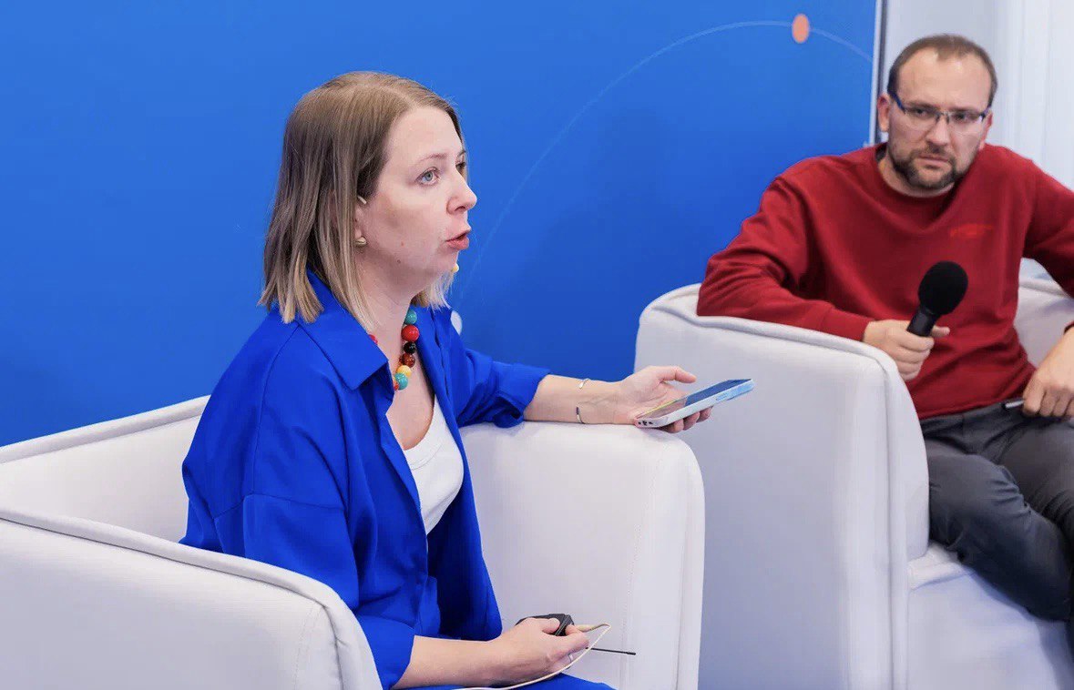 Фото с волонтерства: как я вела конференцию по боковому амиотрофическому склерозу