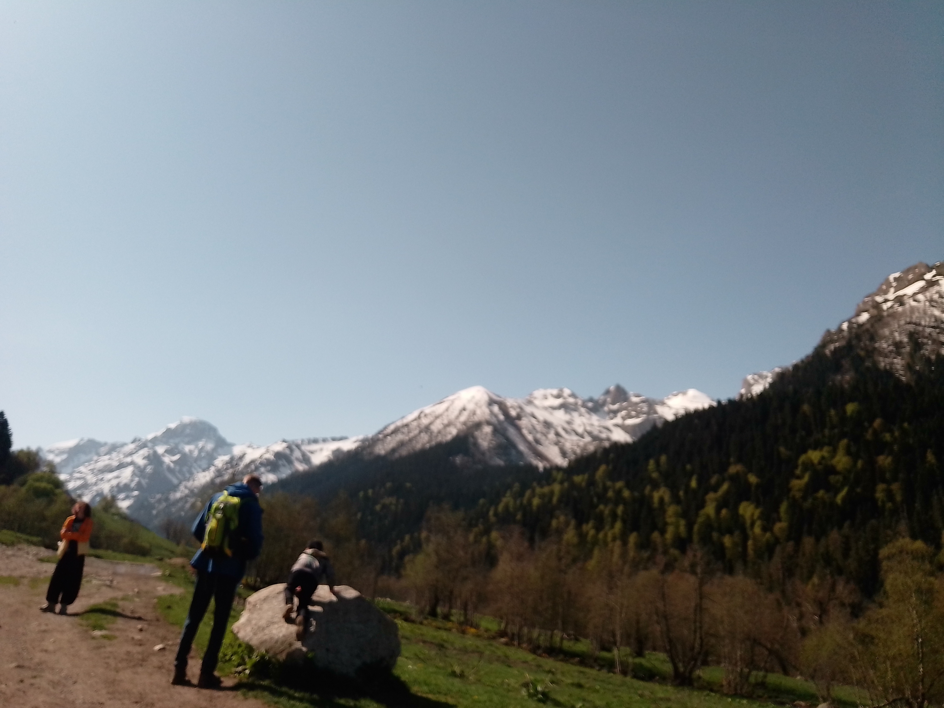 Как мы съездили в автотур по Кавказу с детьми