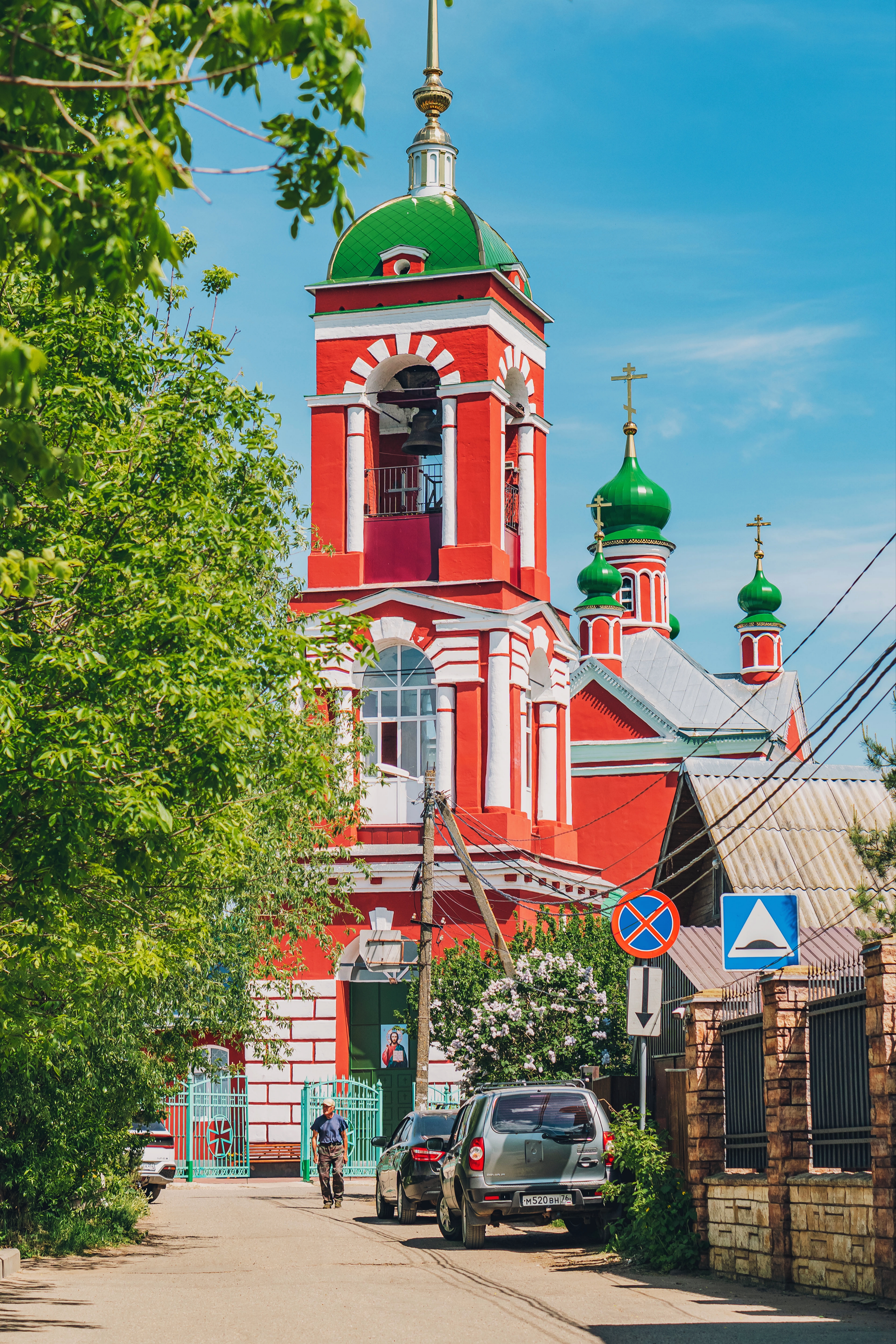 Съемка улицы: старый город