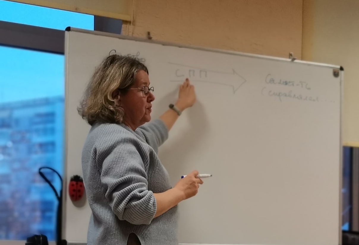 «Как быть рядом с ребенком, если он не верит в себя»: как мы передаем опыт регионам