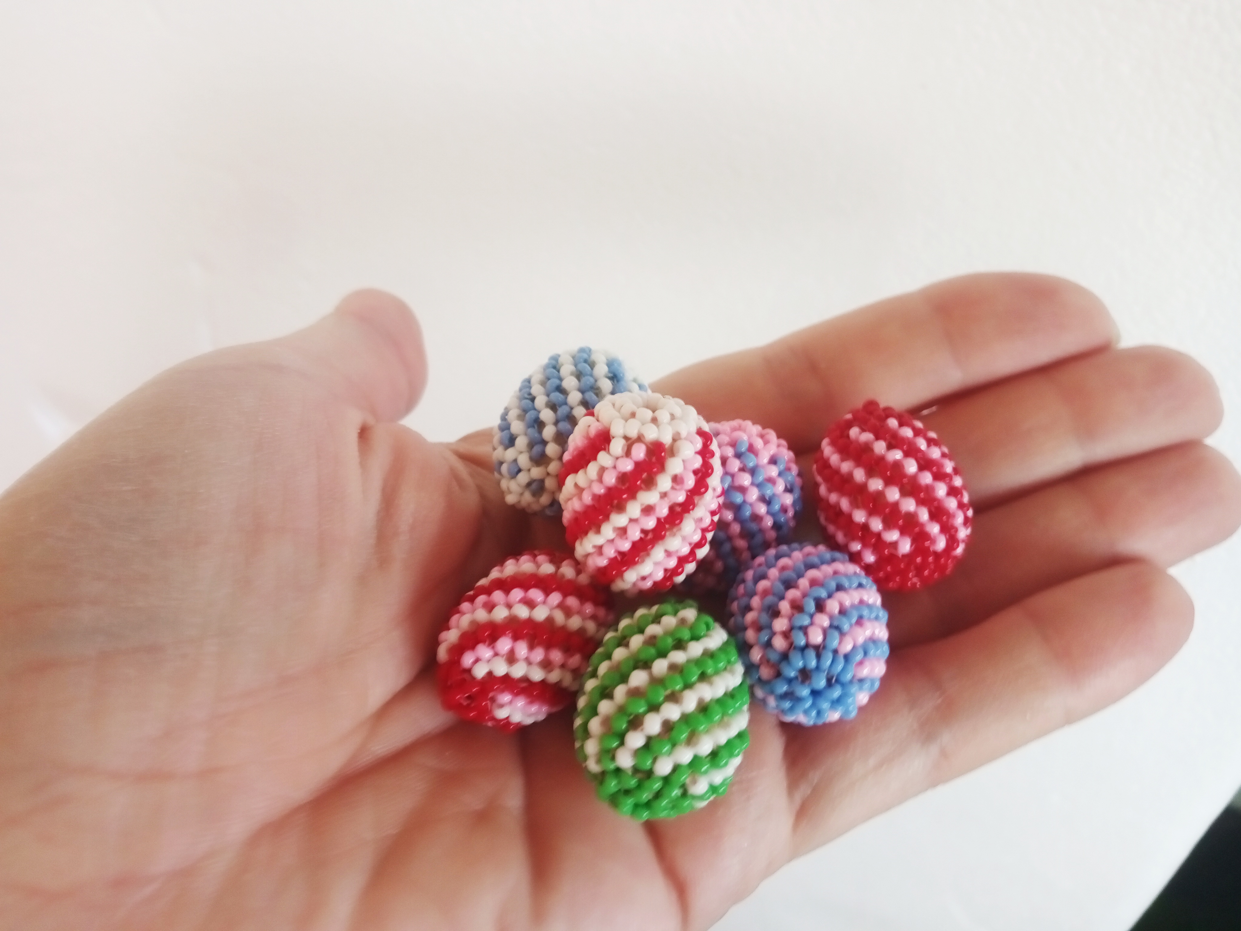 Ручная работа: бисерные яички