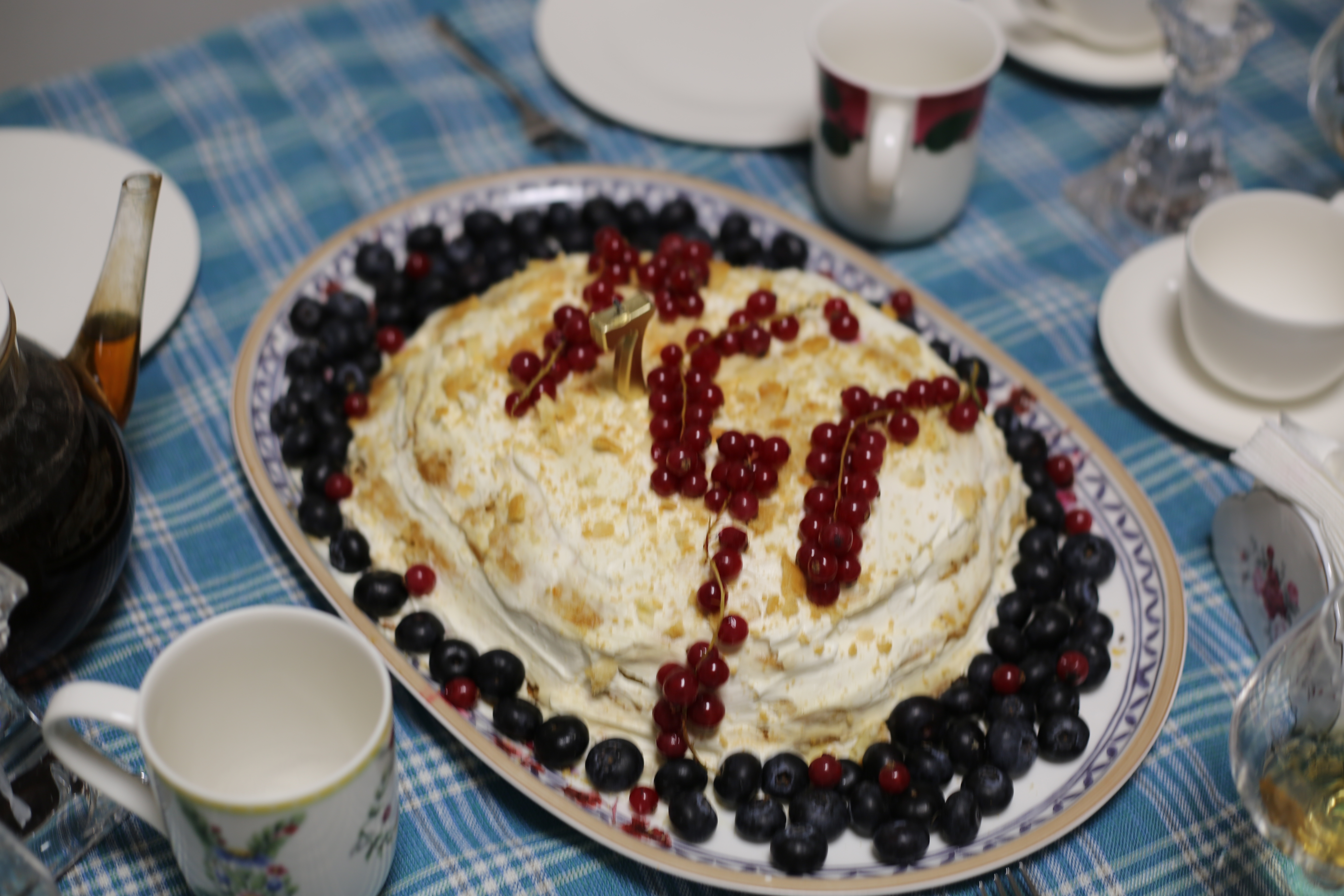 Мой рецепт: несложный медовик