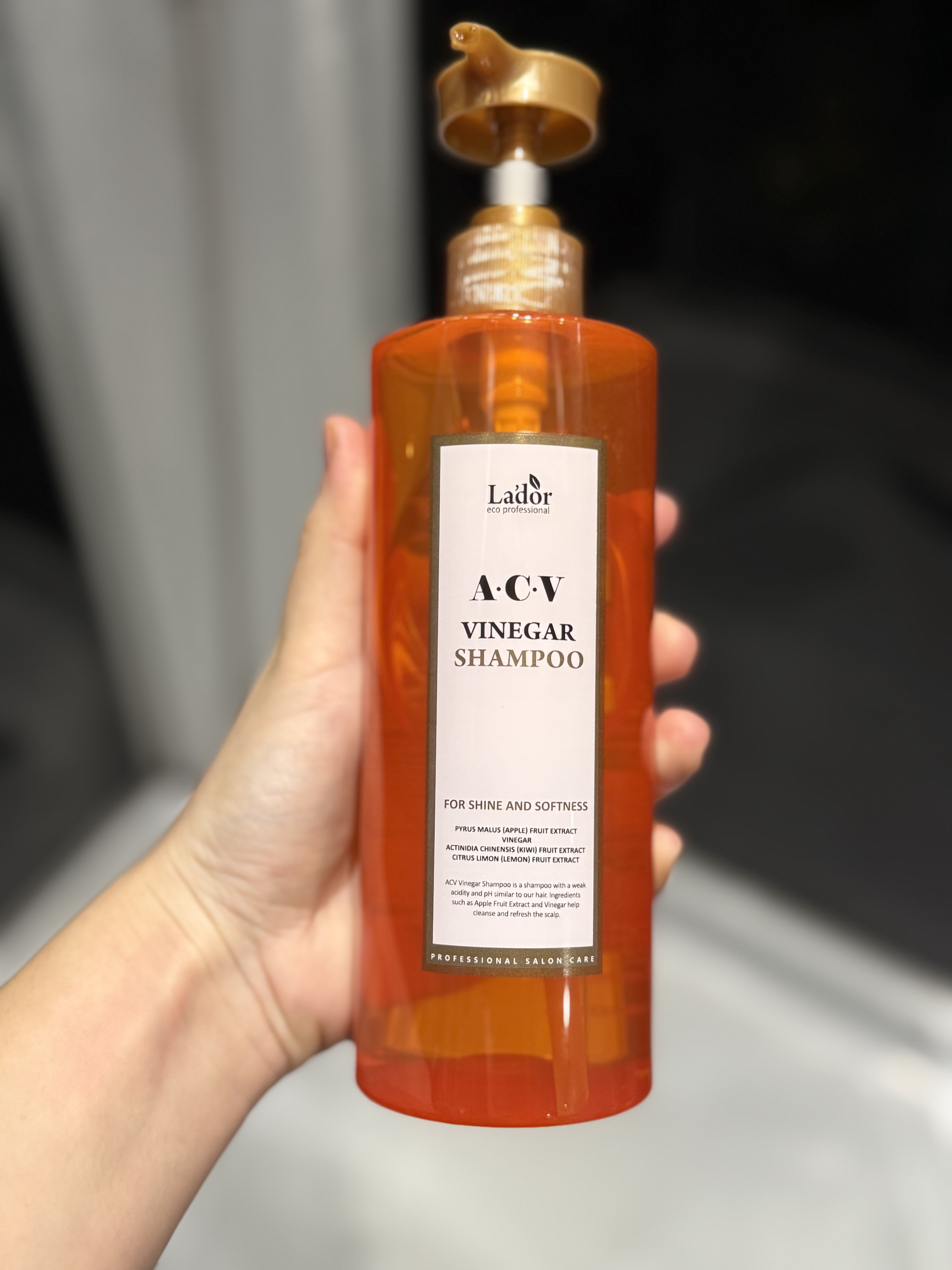 Как я ухаживаю за окрашенными волосами средней густоты