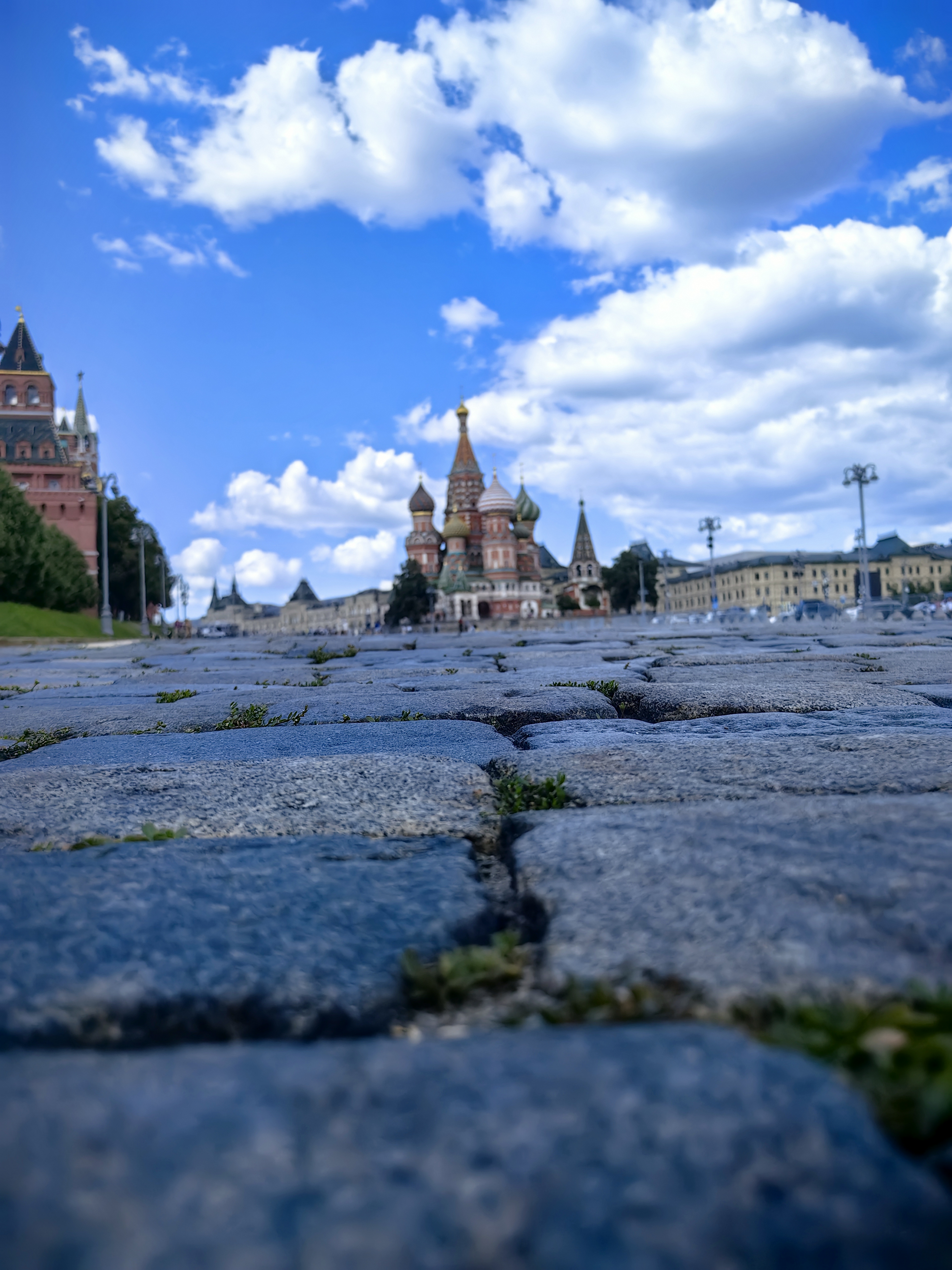 Город без людей: ракурс решает