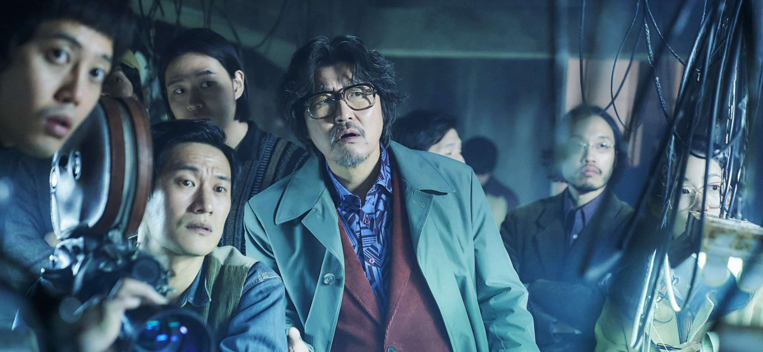 «В паутине»: южнокорейская комедия о съемках кино — со звездой «Паразитов» в главной роли