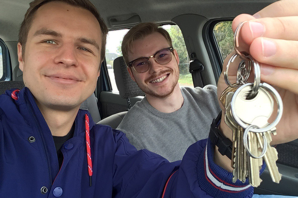 Летом 2019 года мы с Рарешем получили ключи от помещения и в сентябре начали ремонт