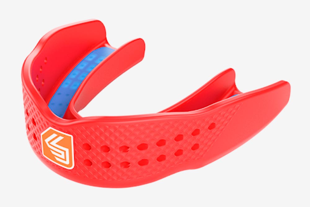 Спортивная капа — защитный пластиковый «чехол», который спортсмен надевает на верхнюю челюсть во время тренировок и соревнований