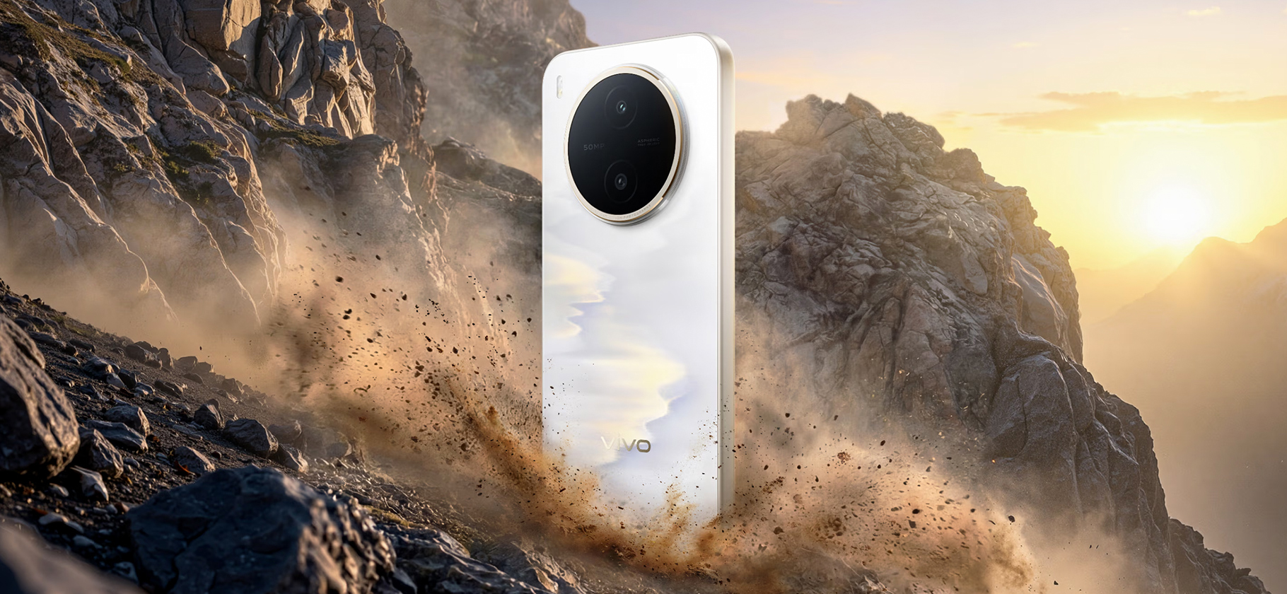 Vivo показала Y600 Pro — смарт­фон с рекордной мощностью батареи 10 200 мА·ч