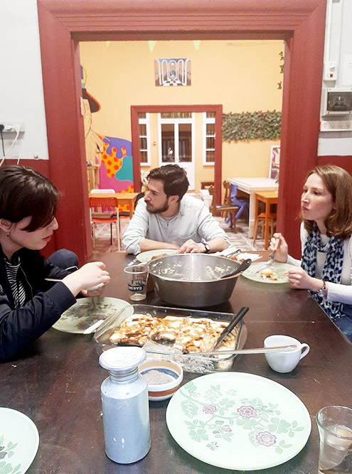Гости из Франции и Венгрии за ужином
