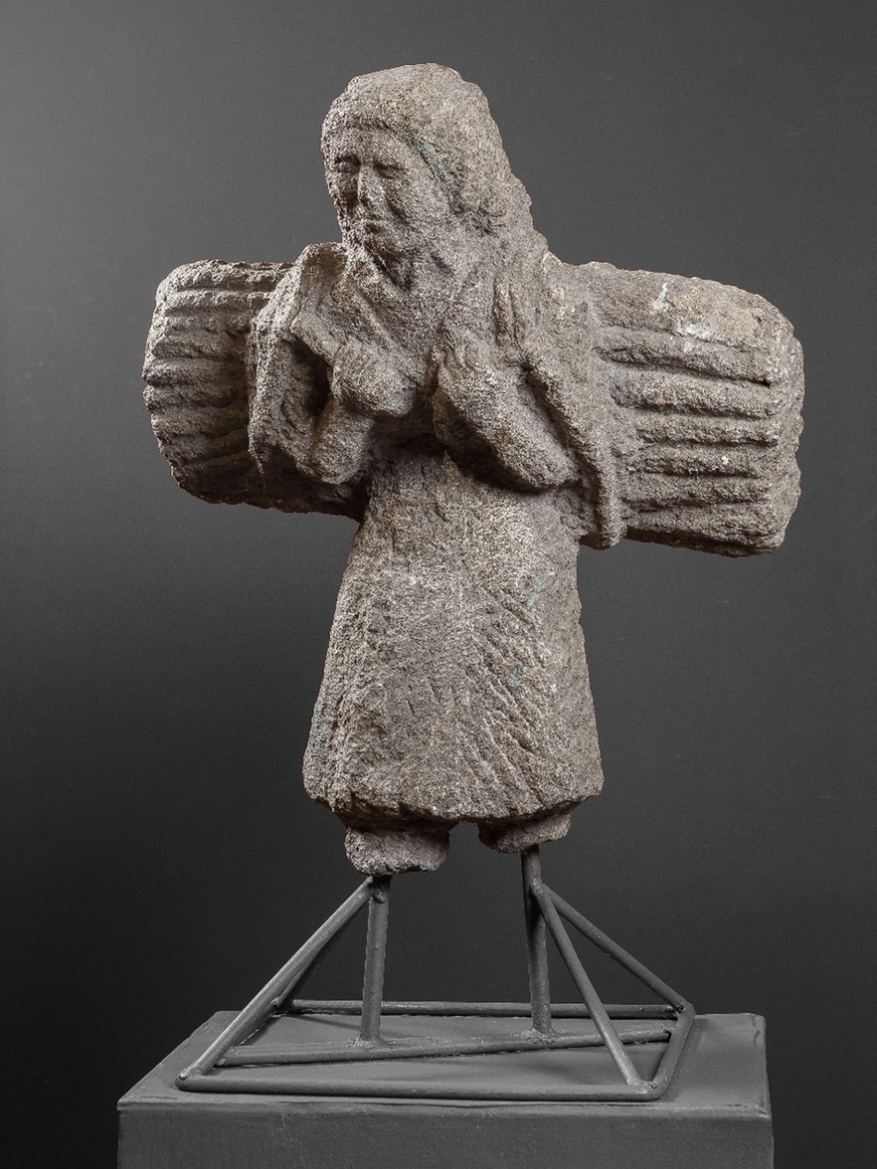 Сосланбек Едзиев, «Горянка, несущая хворост»