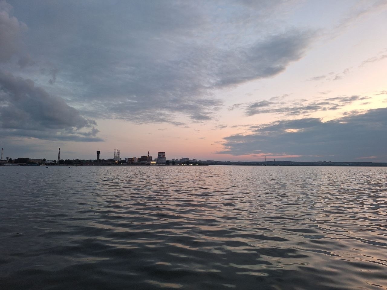 Море? Нет Ижевский пруд в центре города
