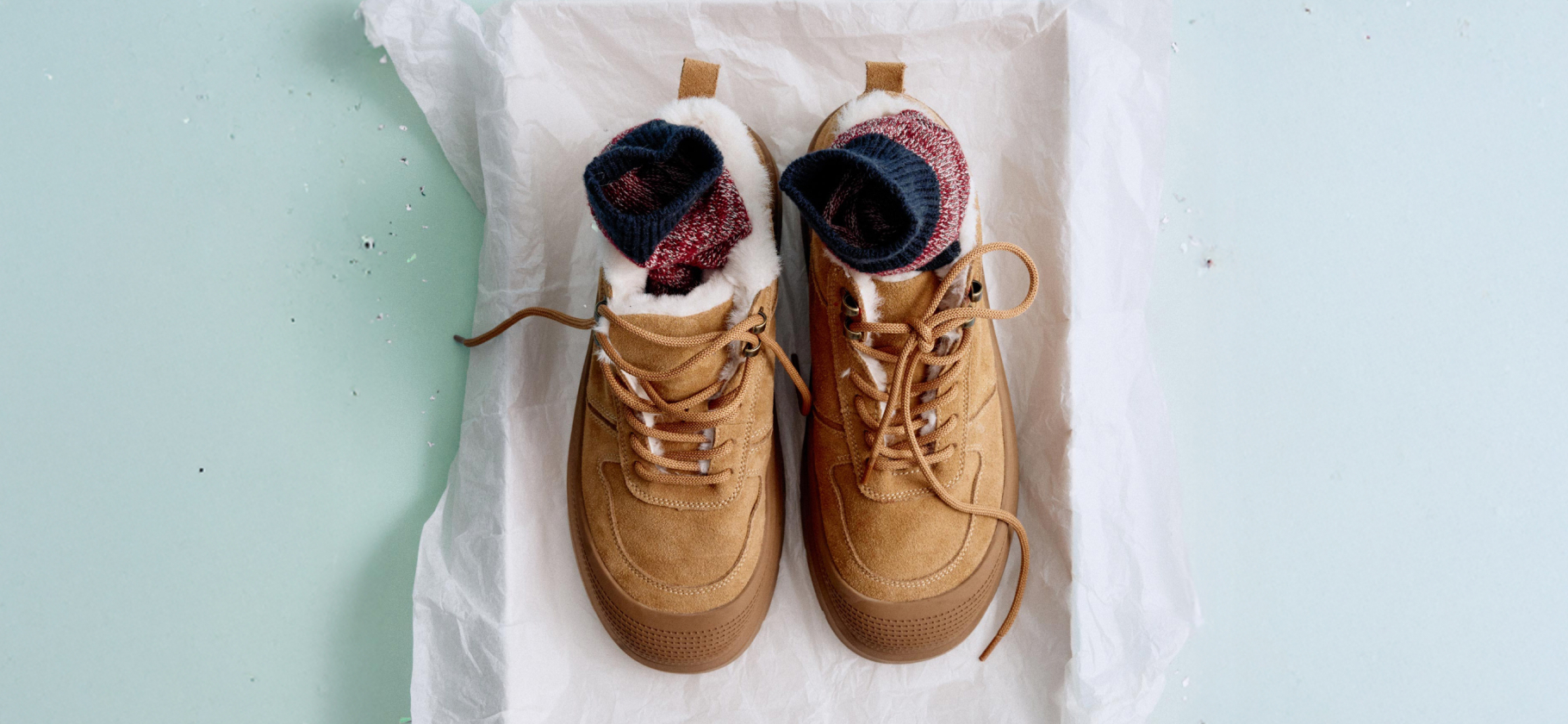 11 утепленных кроссовок, которые можно носить зимой