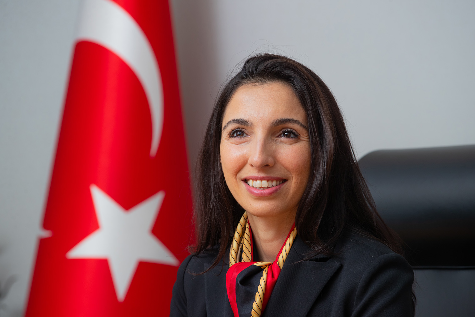 Хафизе Гайе Эркан — первая в истории Турции женщина во главе ЦБ. Фотография: Central Bank of Republic of Turkiye / Getty Images